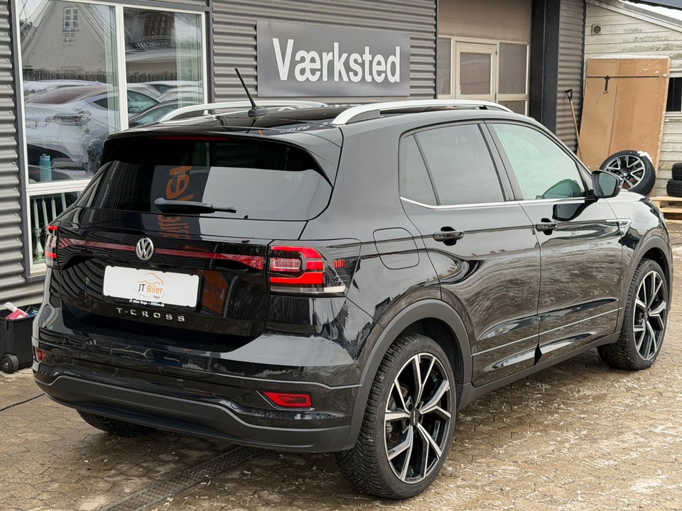 VW T-Cross 1,0 TSi 115 R-line 5d