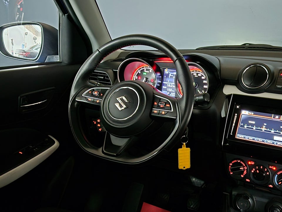 Suzuki Swift 1,2 Dualjet Club 5d