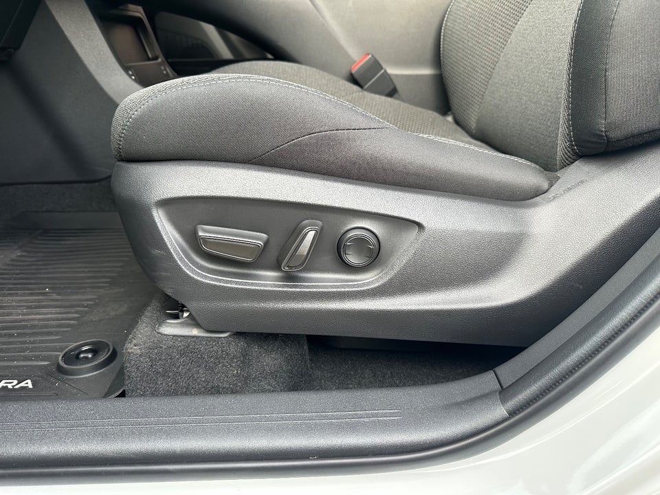 Subaru Solterra 71 Limited 5d