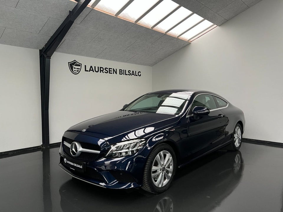 Mercedes C300 2,0 Coupé aut. 2d