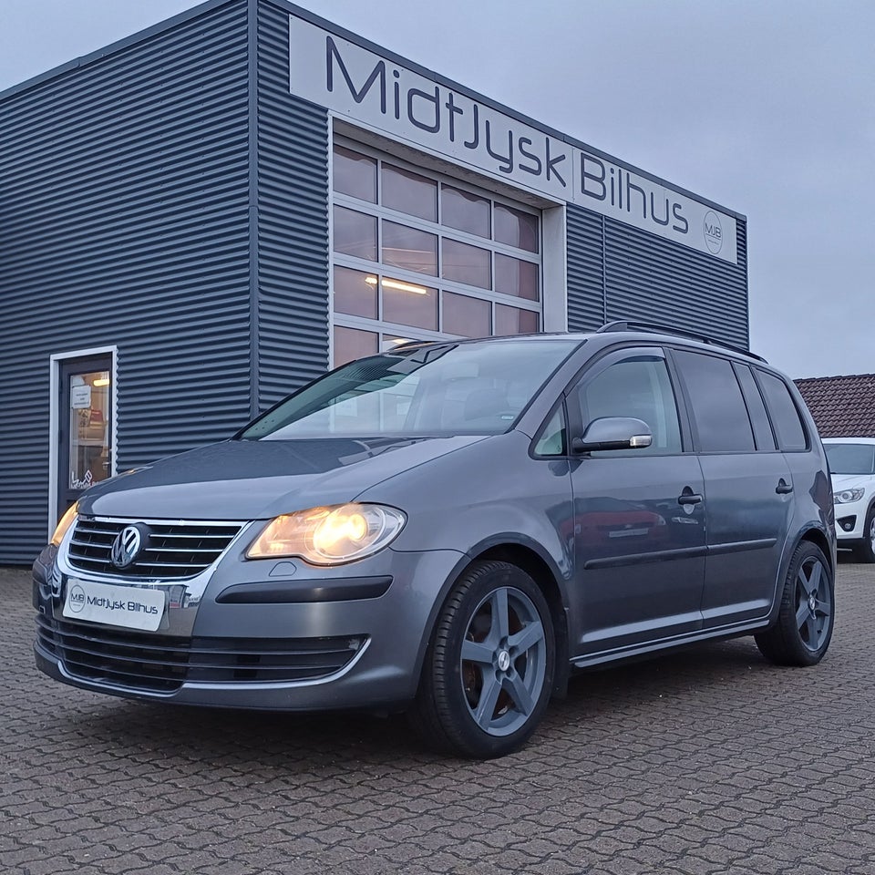 VW Touran 1,4 TSi 140 Trendline 5d