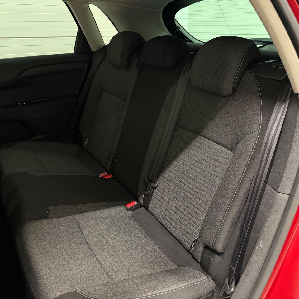 Citroën C4 1,6 e-HDi 115 Seduction 5d