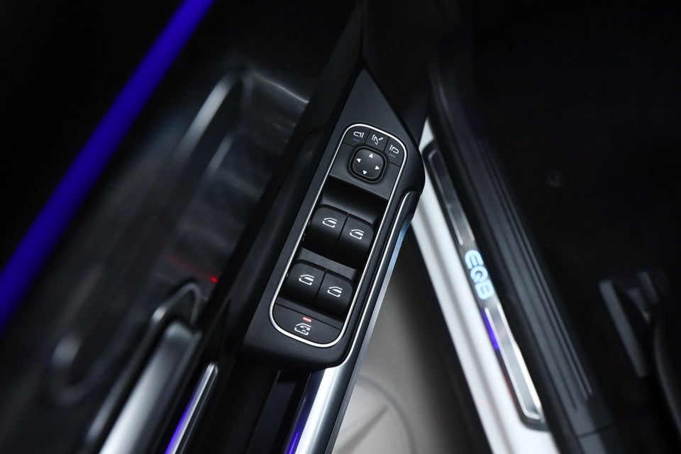 Mercedes EQB250+ AMG Premium 5d