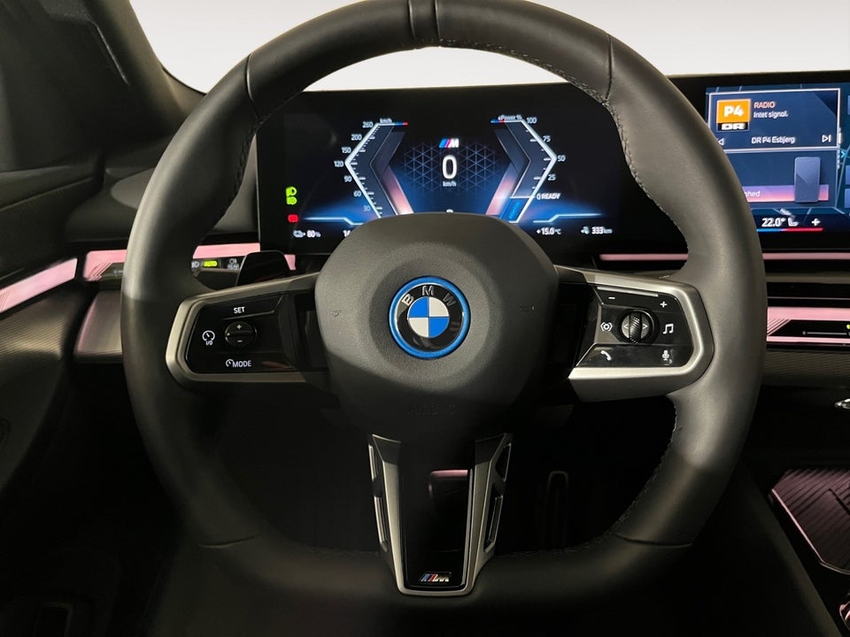 BMW i5 eDrive40 M-Sport 4d