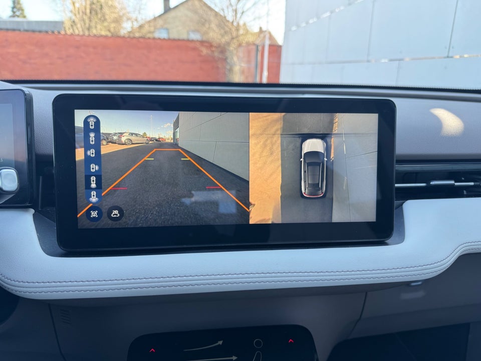 Aiways U5 Premium 5d