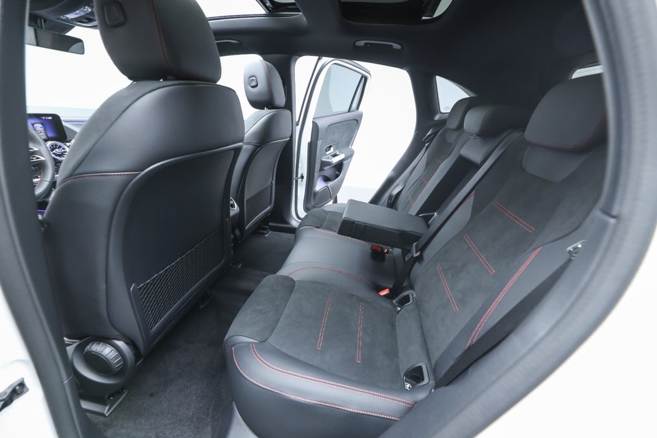 Mercedes EQA250+ AMG Advance 5d