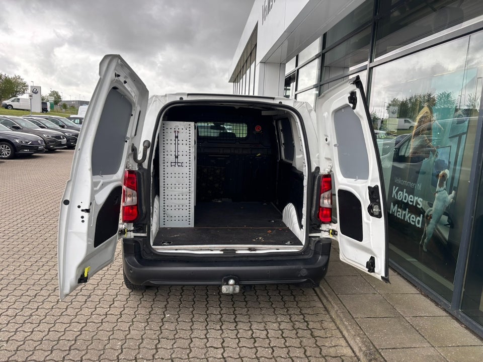 Peugeot Partner 1,5 BlueHDi 130 L1V1 Plus EAT8 Van