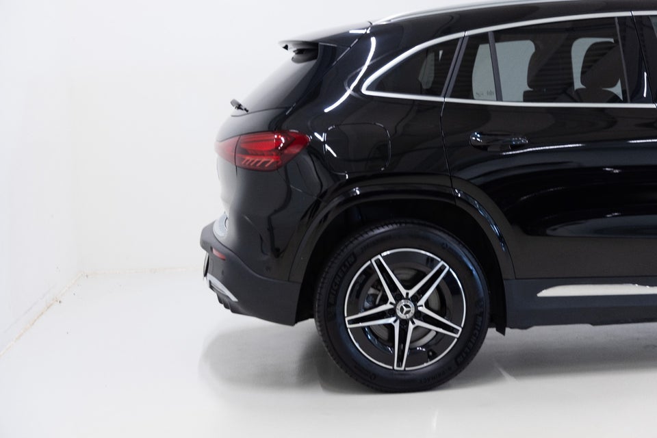 Mercedes EQA250+ AMG Advance 5d