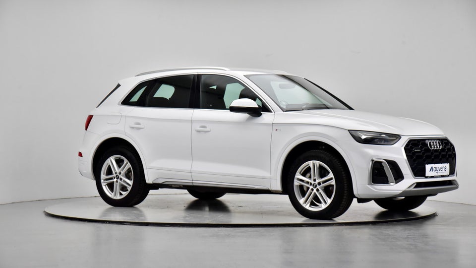 Audi Q5 50 TFSi e S-line quattro S-tr. 5d