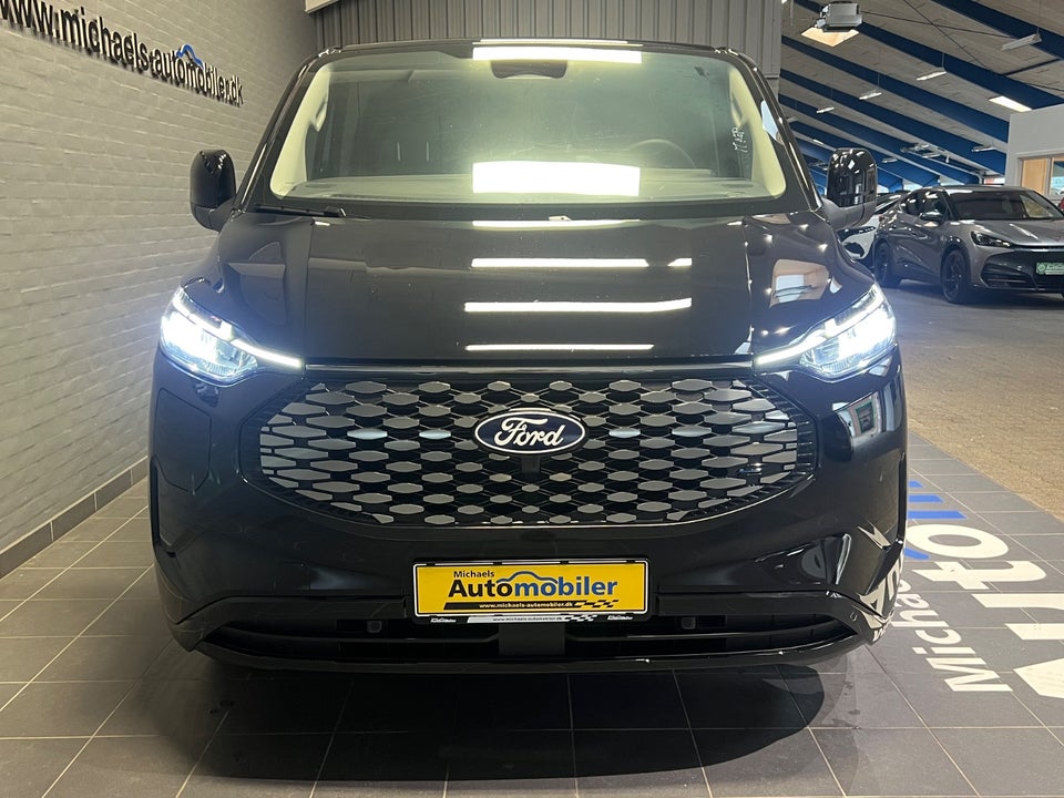 Ford E-Transit Custom 340 L2 71 Limited AWD