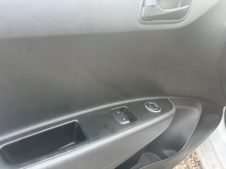 Hyundai i10 1,0 Touch 5d