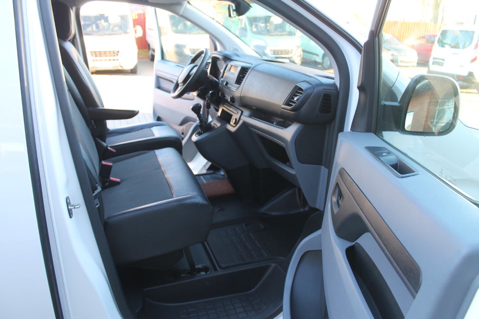 Peugeot Expert 1,6 BlueHDi 115 L2 Plus Van