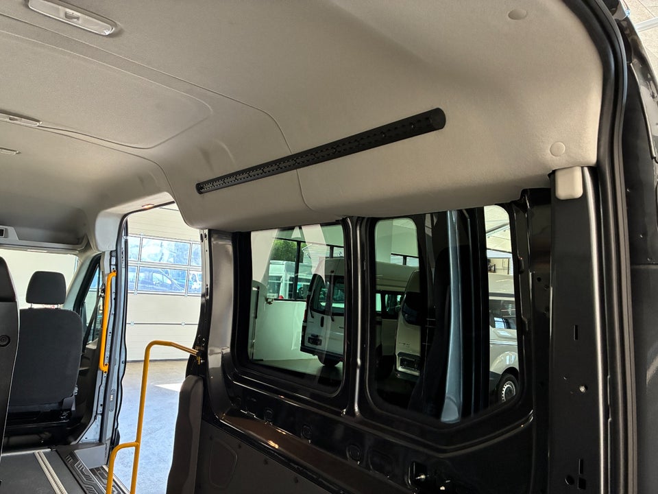 Ford E-Transit 350 L3 Kombi 68 Trend H2 RWD