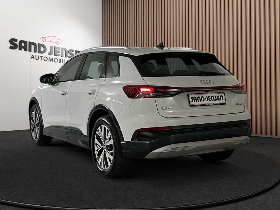 Audi Q4 e-tron 45 Progress 5d