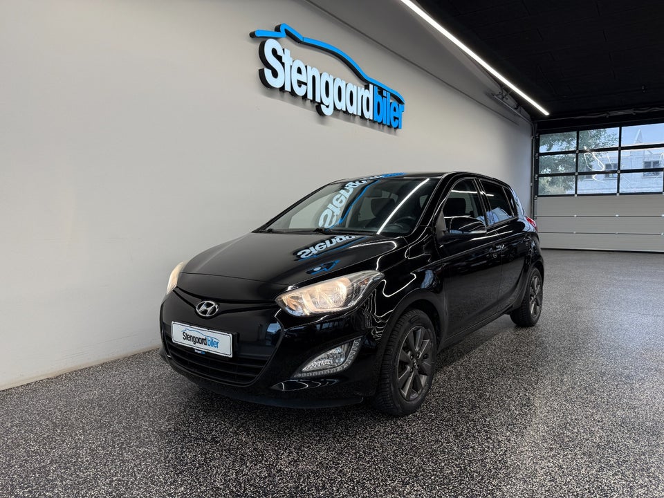 Hyundai i20 1,25 Classic Go! 5d