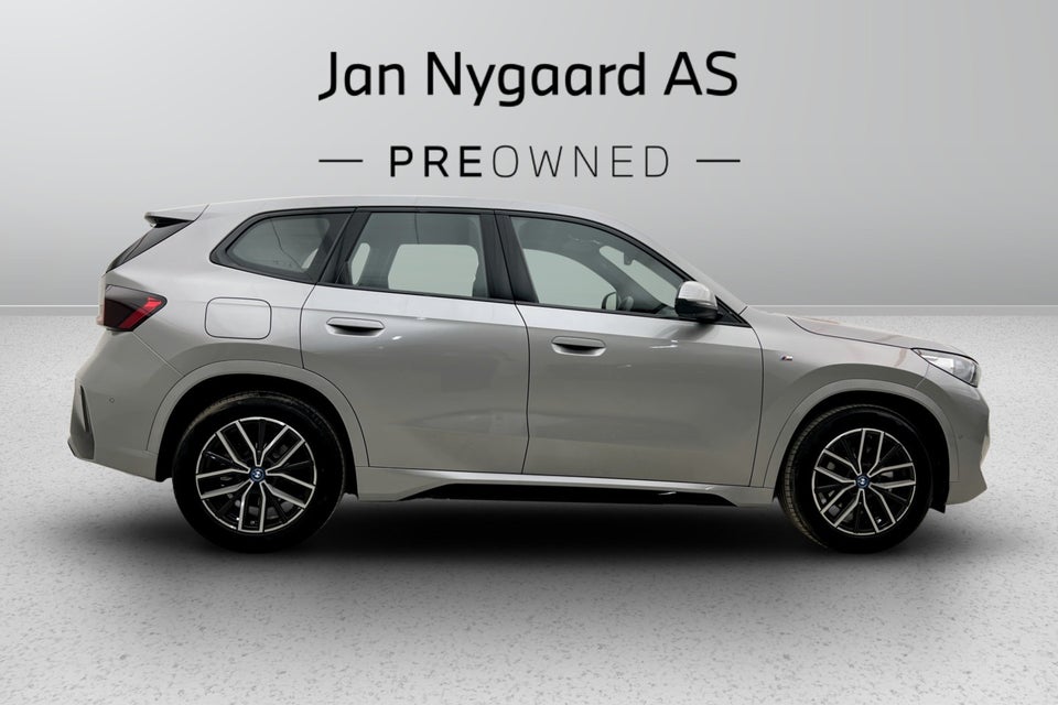 BMW iX1 eDrive20 M-Sport 5d