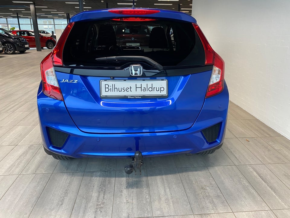 Honda Jazz 1,3 i-VTEC Elegance 5d