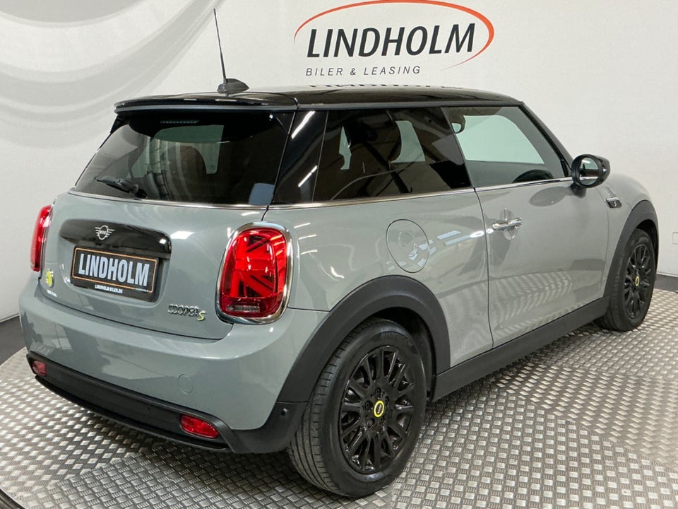 MINI Cooper SE Classic Trim 3d