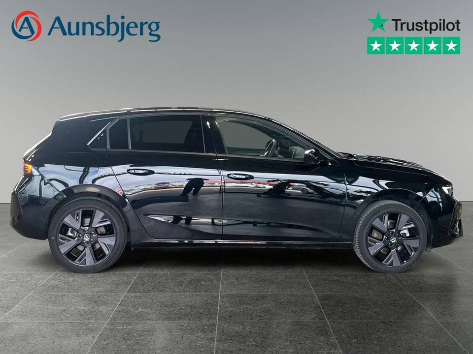 Opel Astra-e 54 GS 5d