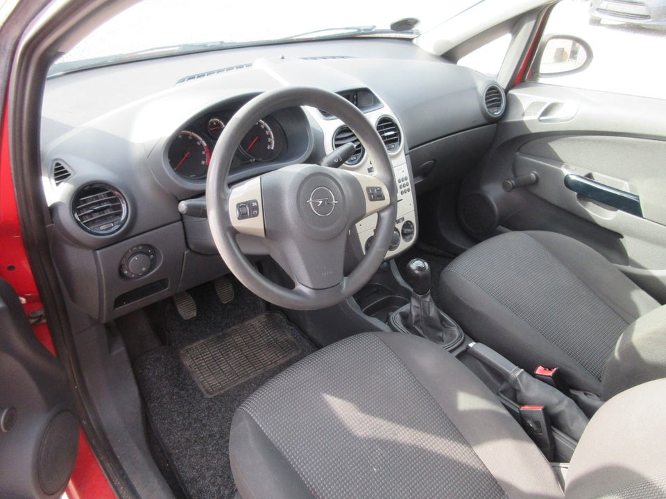 Opel Corsa 1,0 12V Enjoy 5d