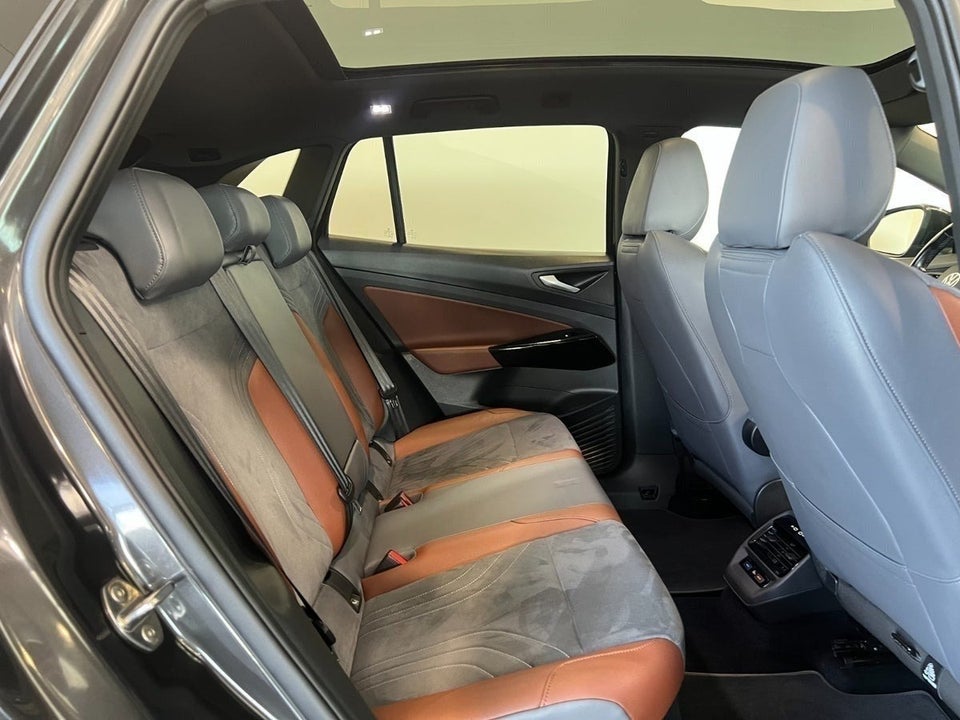 VW ID.4 77 1ST Max 5d