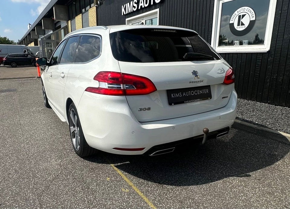 Peugeot 308 1,2 PureTech 130 GT Line EAT8 5d