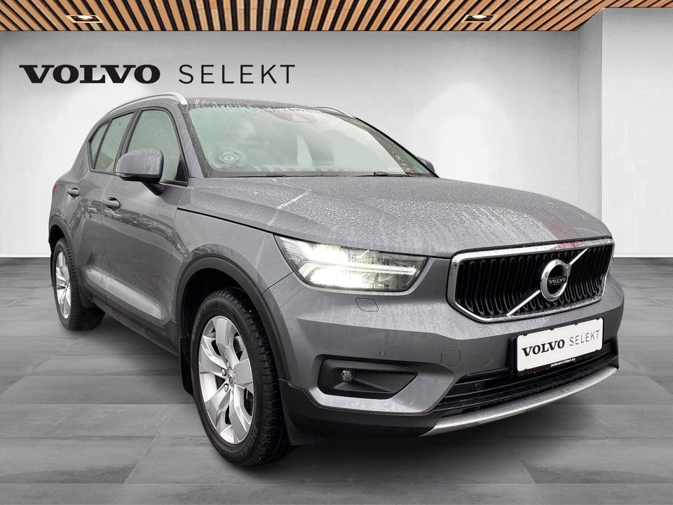 Volvo XC40 2,0 D4 190 Momentum aut. AWD 5d