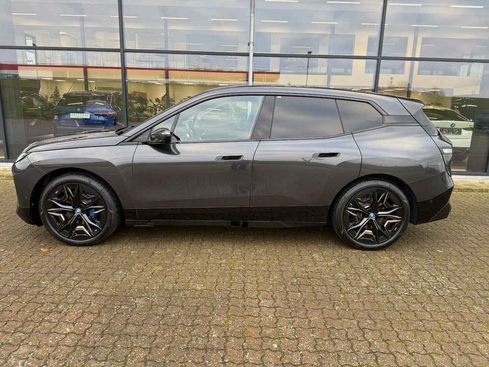 BMW iX xDrive50 Supercharged 5d