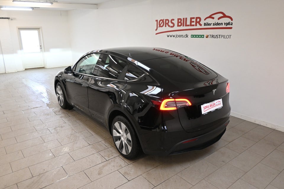 Tesla Model Y Long Range AWD 5d