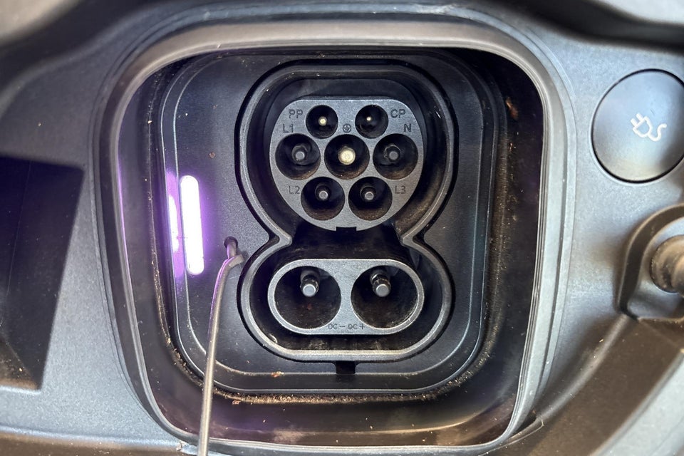 Volvo XC40 P6 ReCharge Core 5d