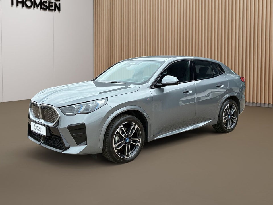 BMW iX2 eDrive20 M-Sport 5d