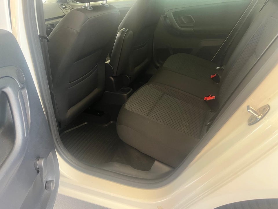 Skoda Fabia 1,2 12V Ambition Combi 5d