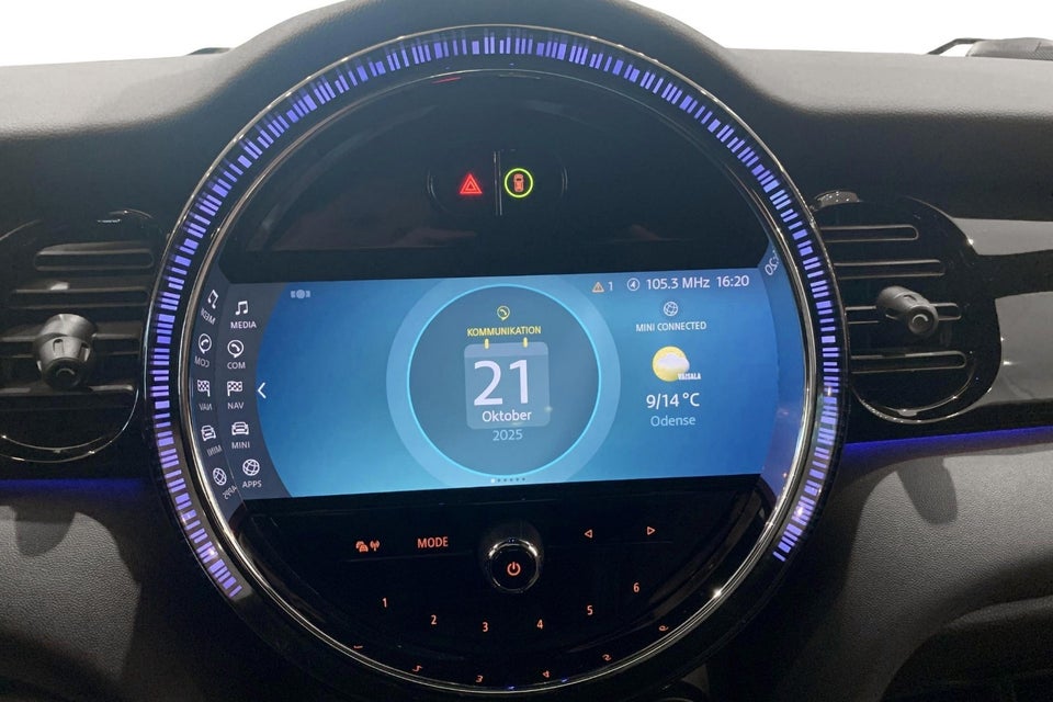 MINI Cooper SE Classic Trim 3d