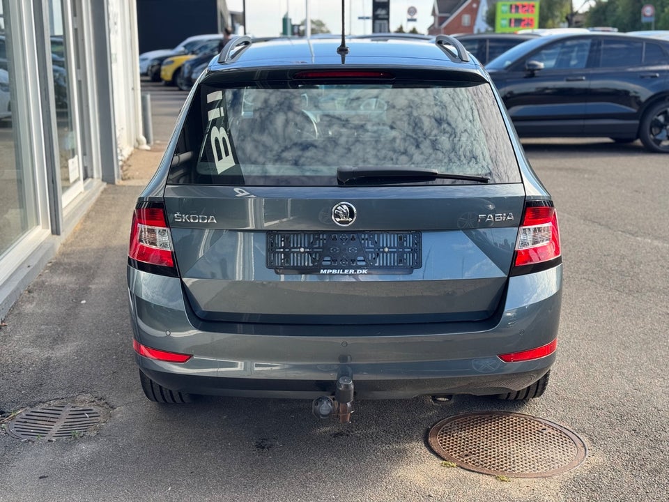 Skoda Fabia 1,0 TSi 110 Style Combi DSG 5d