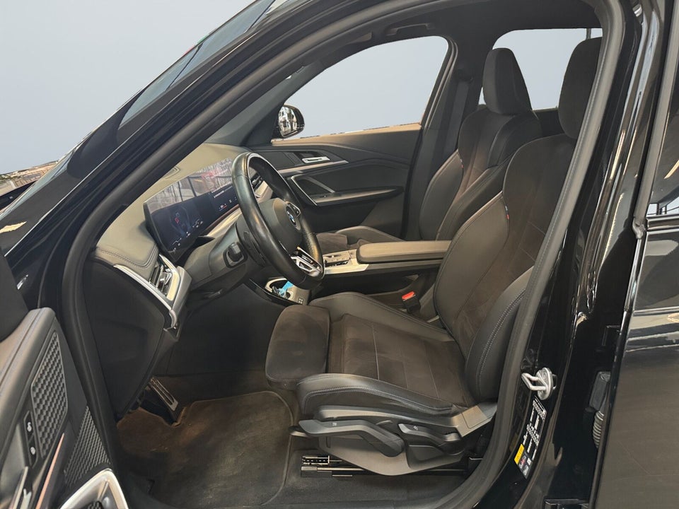 BMW iX1 xDrive30 M-Sport 5d