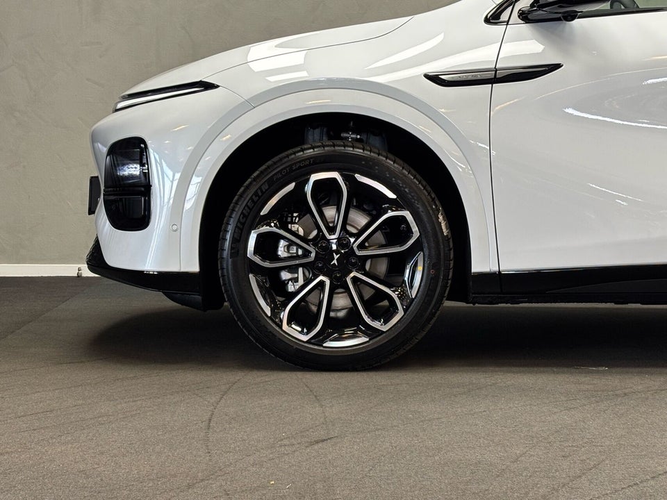 Xpeng G6 Standard Range 5d