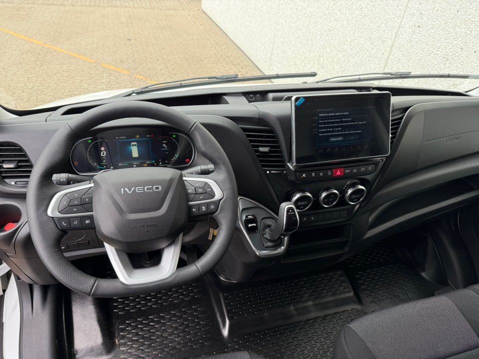 Iveco Daily 3,0 35S18 12m³ Van AG8