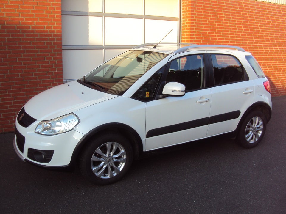 Suzuki SX4 1,6 CombiBack Tour 5d