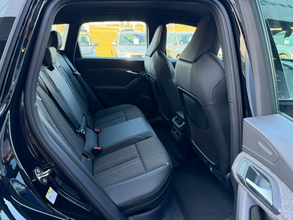 Audi Q6 e-tron Ultra quattro 5d