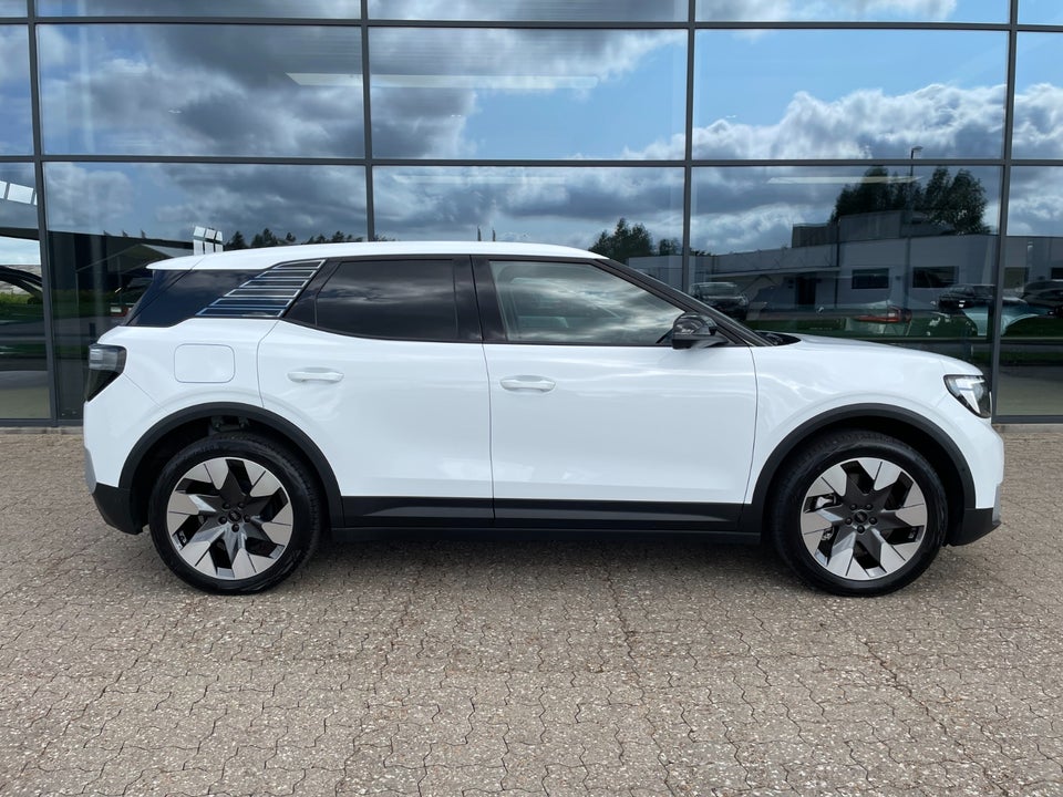 Ford Explorer 84 Premium Extended Range AWD 5d