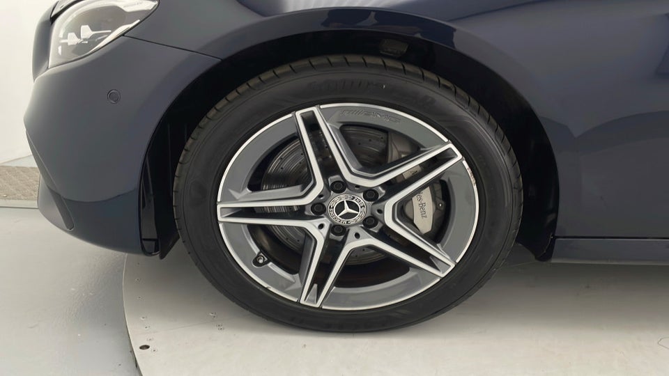 Mercedes E300 e 2,0 Business AMG stc. aut. 5d