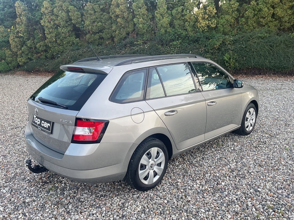 Skoda Fabia 1,2 TSi 110 Ambition Combi 5d
