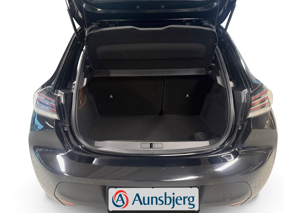 Peugeot e-208 50 Style 5d