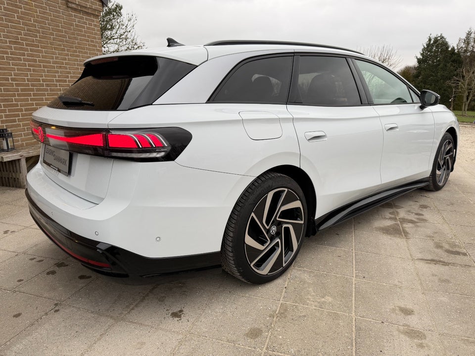 VW ID.7 77 Style Tourer 5d