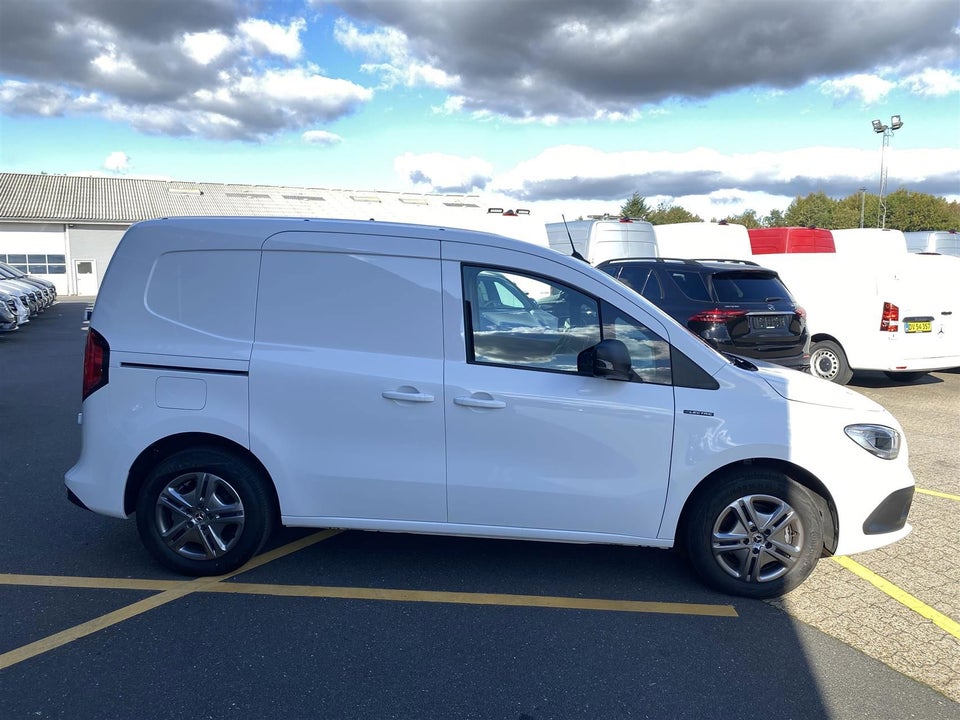 Mercedes eCitan A2 PRO Van