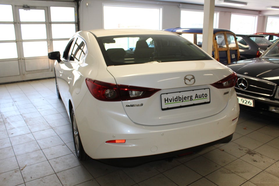 Mazda 3 1,5 SkyActiv-G 100 Vision 4d