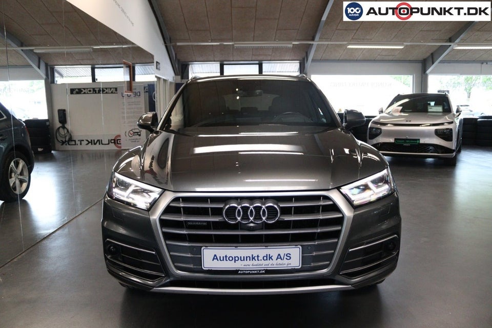 Audi Q5 2,0 TDi 190 S-line quattro S-tr. 5d