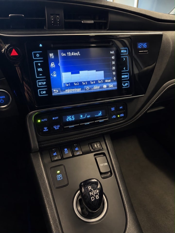 Toyota Auris 1,8 Hybrid H2 Comfort Touring Sports CVT 5d
