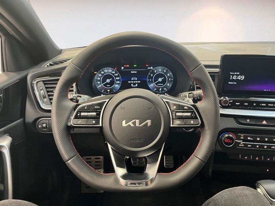 Kia ProCeed 1,6 T-GDi GT DCT 5d