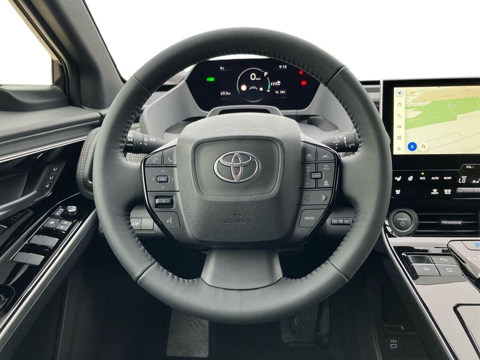 Toyota bZ4X Executive 5d